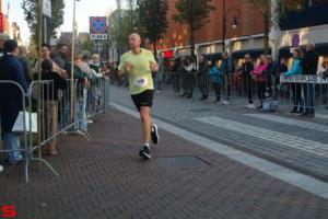 [Activiteiten en Festiviteiten] :: Drechtstadloop Halve Marathon Eind (68)