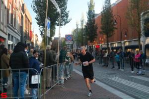 [Activiteiten en Festiviteiten] :: Drechtstadloop Halve Marathon Eind (60)