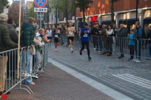 [Activiteiten en Festiviteiten] :: Drechtstadloop Halve Marathon Eind (65)