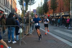 [Activiteiten en Festiviteiten] :: Drechtstadloop Halve Marathon Eind (55)
