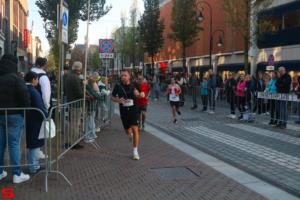 [Activiteiten en Festiviteiten] :: Drechtstadloop Halve Marathon Eind (61)