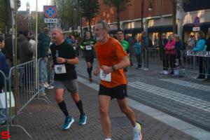 [Activiteiten en Festiviteiten] :: Drechtstadloop Halve Marathon Eind (55)