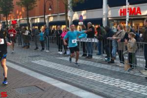 [Activiteiten en Festiviteiten] :: Drechtstadloop Halve Marathon Eind (58)