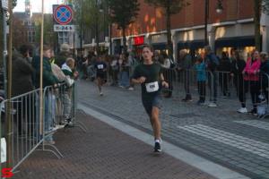 [Activiteiten en Festiviteiten] :: Drechtstadloop Halve Marathon Eind (63)