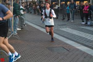 [Activiteiten en Festiviteiten] :: Drechtstadloop Halve Marathon Eind (68)