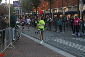 [Activiteiten en Festiviteiten] :: Drechtstadloop Halve Marathon Eind (56)