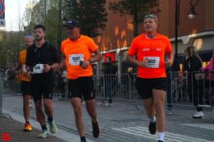 [Activiteiten en Festiviteiten] :: Drechtstadloop Halve Marathon Eind (68)