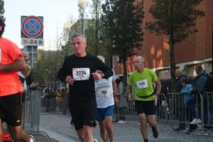 [Activiteiten en Festiviteiten] :: Drechtstadloop Halve Marathon Eind (58)