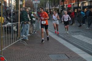 [Activiteiten en Festiviteiten] :: Drechtstadloop Halve Marathon Eind (60)