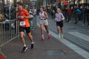 [Activiteiten en Festiviteiten] :: Drechtstadloop Halve Marathon Eind (61)