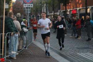 [Activiteiten en Festiviteiten] :: Drechtstadloop Halve Marathon Eind (63)