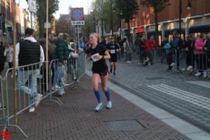 [Activiteiten en Festiviteiten] :: Drechtstadloop Halve Marathon Eind (55)