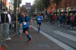 [Activiteiten en Festiviteiten] :: Drechtstadloop Halve Marathon Eind (65)