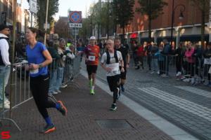 [Activiteiten en Festiviteiten] :: Drechtstadloop Halve Marathon Eind (59)