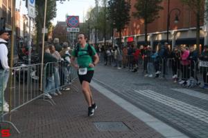 [Activiteiten en Festiviteiten] :: Drechtstadloop Halve Marathon Eind (65)