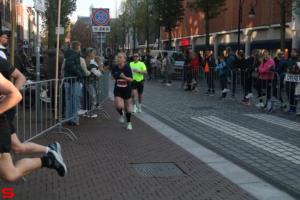 [Activiteiten en Festiviteiten] :: Drechtstadloop Halve Marathon Eind (68)