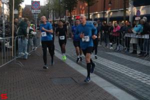 [Activiteiten en Festiviteiten] :: Drechtstadloop Halve Marathon Eind (62)