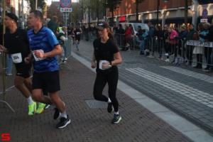 [Activiteiten en Festiviteiten] :: Drechtstadloop Halve Marathon Eind (64)