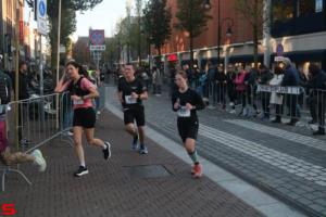[Activiteiten en Festiviteiten] :: Drechtstadloop Halve Marathon Eind (55)
