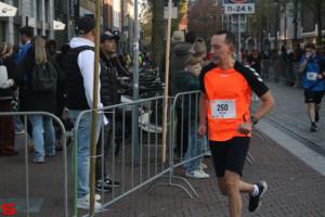 [Activiteiten en Festiviteiten] :: Drechtstadloop Halve Marathon Eind (67)