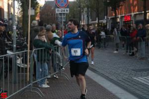 [Activiteiten en Festiviteiten] :: Drechtstadloop Halve Marathon Eind (54)