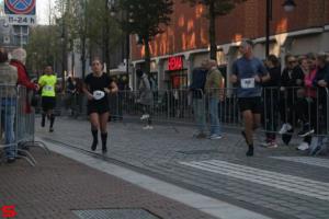 [Activiteiten en Festiviteiten] :: Drechtstadloop Halve Marathon Eind (68)