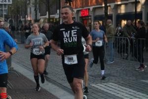 [Activiteiten en Festiviteiten] :: Drechtstadloop Halve Marathon Eind (56)