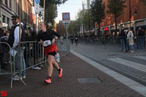 [Activiteiten en Festiviteiten] :: Drechtstadloop Halve Marathon Eind (60)