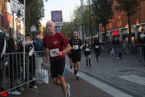 [Activiteiten en Festiviteiten] :: Drechtstadloop Halve Marathon Eind (62)