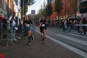 [Activiteiten en Festiviteiten] :: Drechtstadloop Halve Marathon Eind (64)