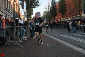 [Activiteiten en Festiviteiten] :: Drechtstadloop Halve Marathon Eind (65)