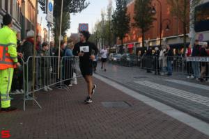 [Activiteiten en Festiviteiten] :: Drechtstadloop Halve Marathon Eind (59)