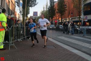 [Activiteiten en Festiviteiten] :: Drechtstadloop Halve Marathon Eind (60)