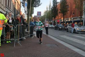 [Activiteiten en Festiviteiten] :: Drechtstadloop Halve Marathon Eind (62)