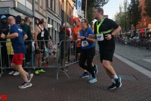 [Activiteiten en Festiviteiten] :: Drechtstadloop Halve Marathon Eind (65)