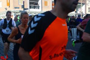 [Activiteiten en Festiviteiten] :: Drechtstadloop Halve Marathon Start (15)