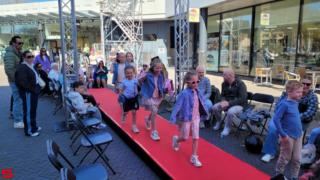 [Activiteiten en Festiviteiten] :: Vier de Lente (7)