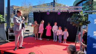 [Activiteiten en Festiviteiten] :: Vier de Lente (10)