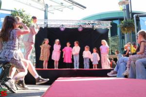 [Activiteiten en Festiviteiten] :: Vier de Lente (9)