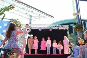 [Activiteiten en Festiviteiten] :: Vier de Lente (10)