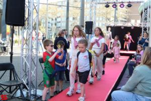 [Activiteiten en Festiviteiten] :: Vier de Lente (17)