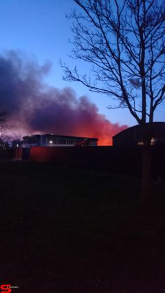 [Incidenten] :: Brand Peute papier Recycling (7)