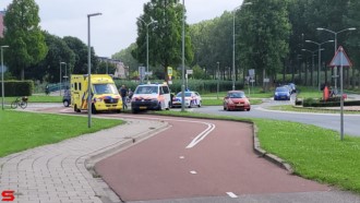 [Incidenten] :: Fietster aangereden op rotonde Groenezoom (6)