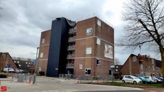 [Incidenten] :: Dak flink beschadigd door storm Eunice (9)