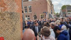 [Nieuws] :: Prinses Beatrix standbeeld van willem van Oranje (6)